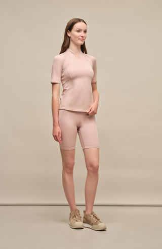 Women’s Daphne Short NP by Frauenschuh – Sustainable fashion from Austria, offering the best comfort and a perfect fit.