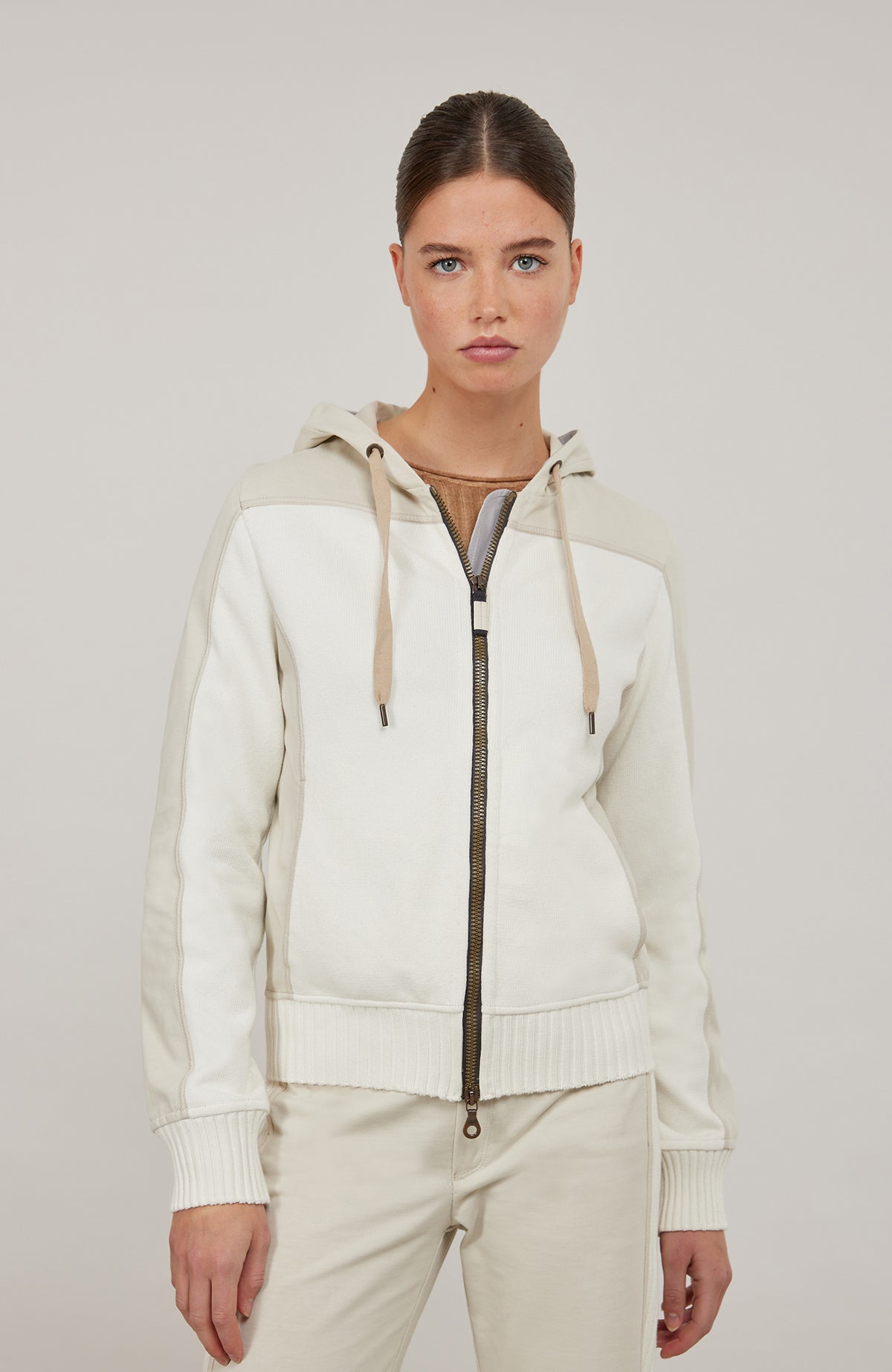 Chaqueta de algodón con capucha - Giulia