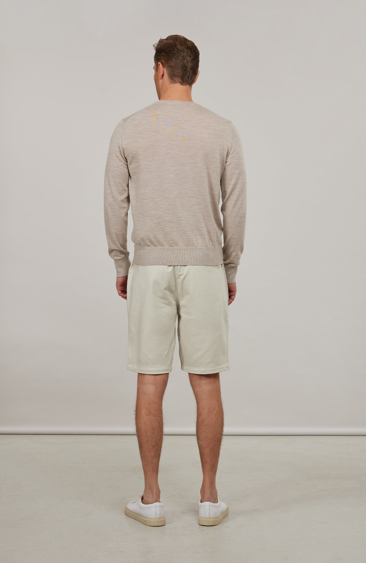 Jones Lightweight Merino Crewneck Sweater