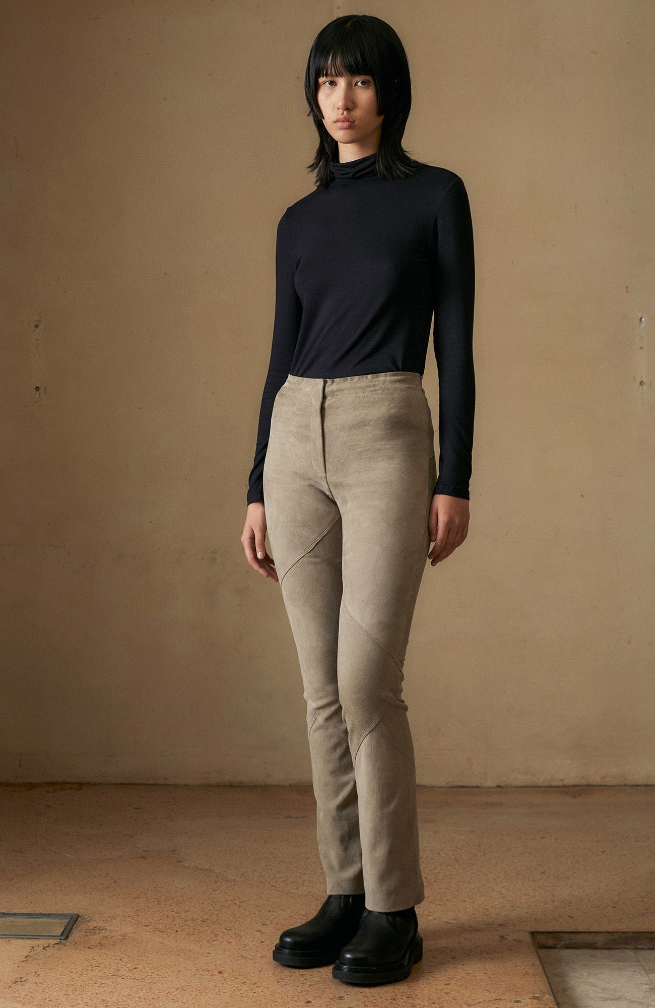 Mirka velours leather pant