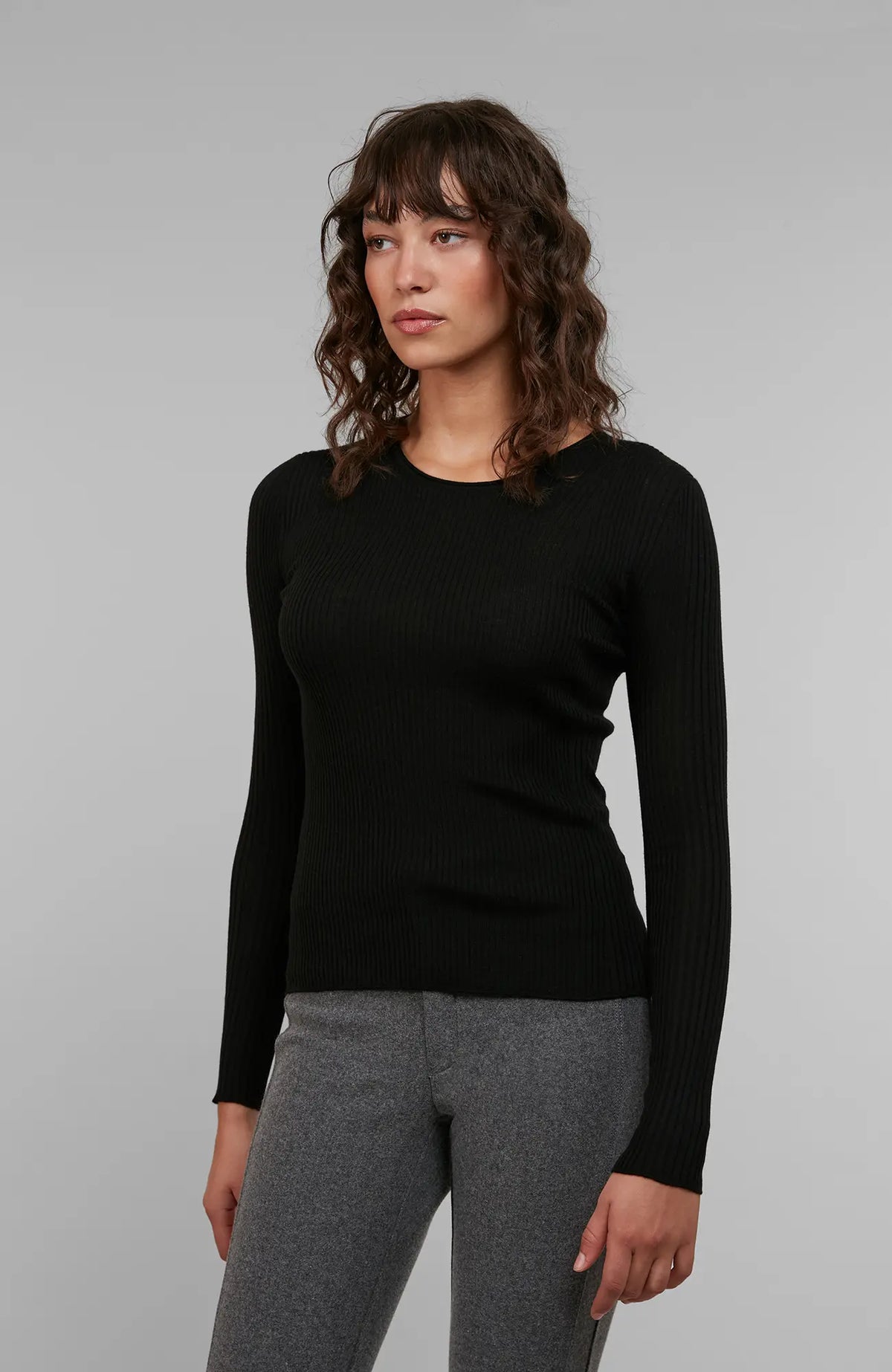 Avril Rubino Knit Crewneck Shirt