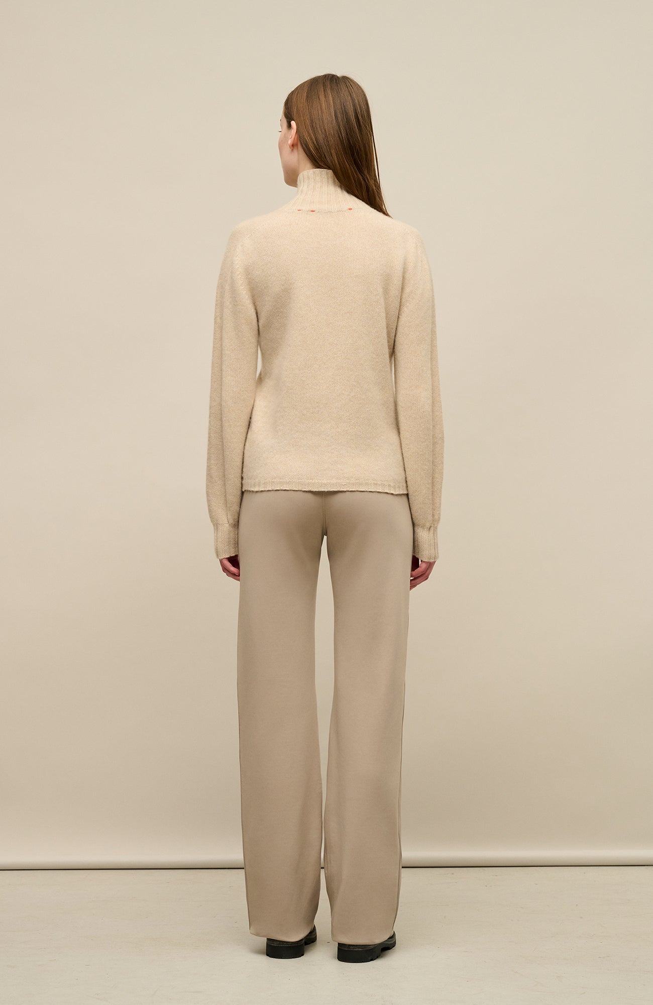 Cashmere Sweater - Hana
