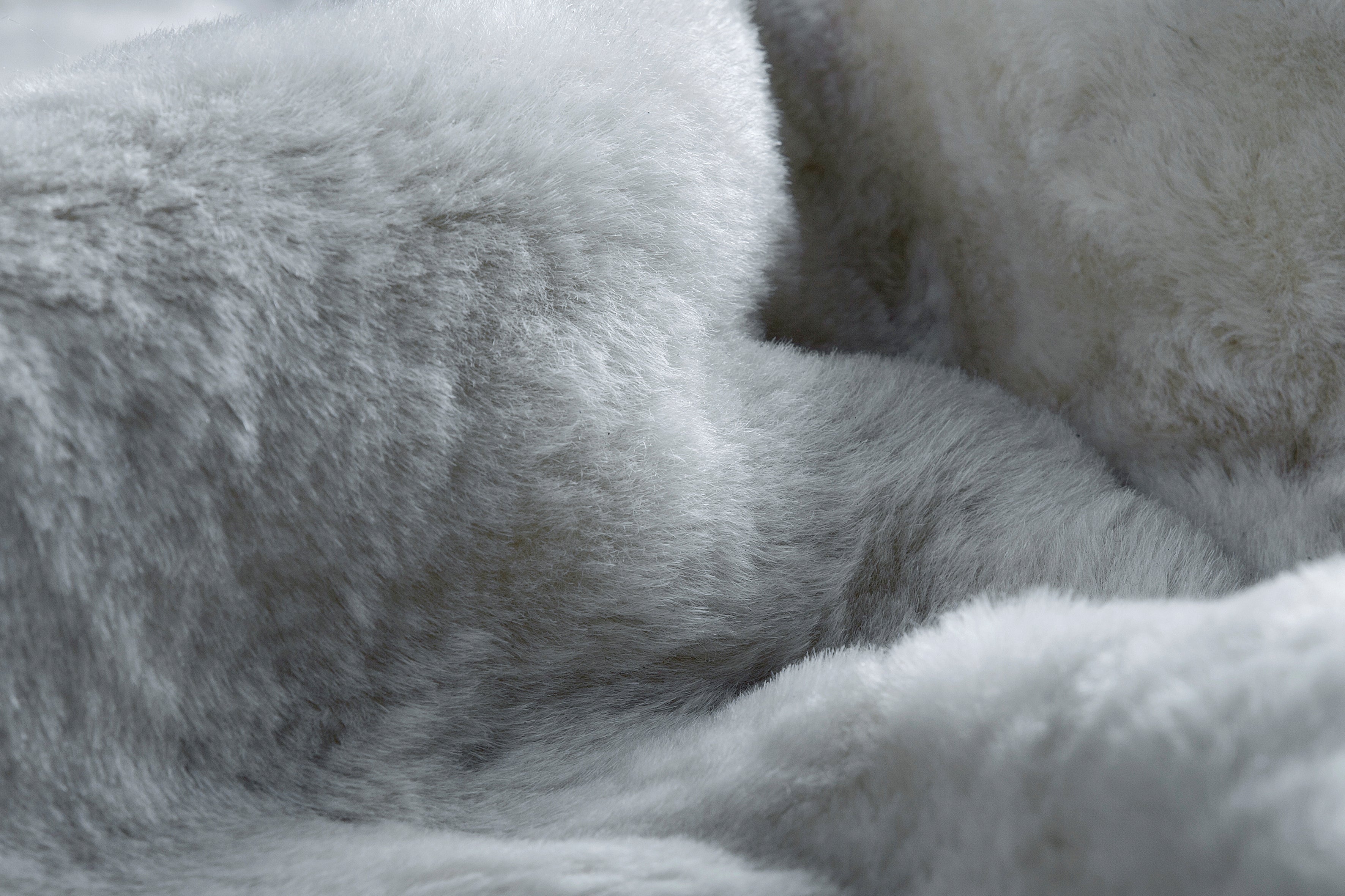 Lambskin Coat - Fin