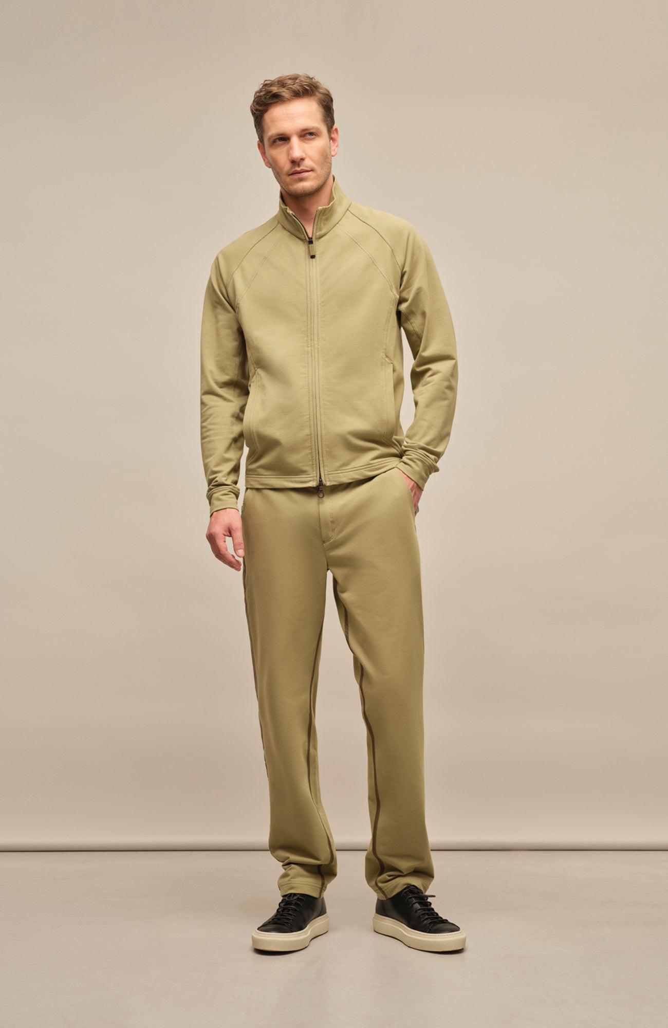 Men's sports jacket in light cotton fabric, perfect for both casual and sports wear, offering comfort and versatility. FRAUENSCHUH, Austrian brand, sustainable fashion from Austria, now available in the USA.