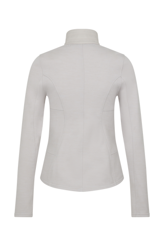Sportjacke aus Wool Powerstretch in der Farbe Sandstone (Modell 562624_Jana-PSW), Rueckansicht – figurbetonte Passform, durchgehender Reißverschluss und hoher Kragen