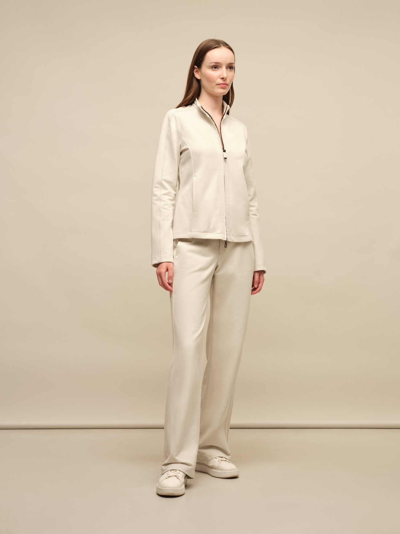 High-quality cotton jacket with a timeless design and excellent wearing comfort from Frauenschuh Austria. Whether elegant or cozy combined.