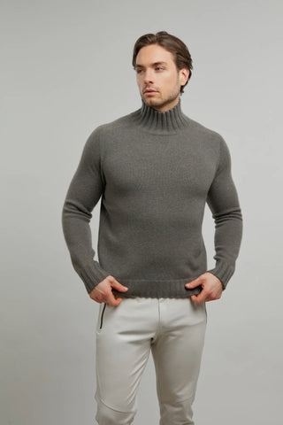 Cashmere Turtleneck - Aiden