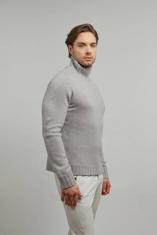 Cashmere Turtleneck - Aiden