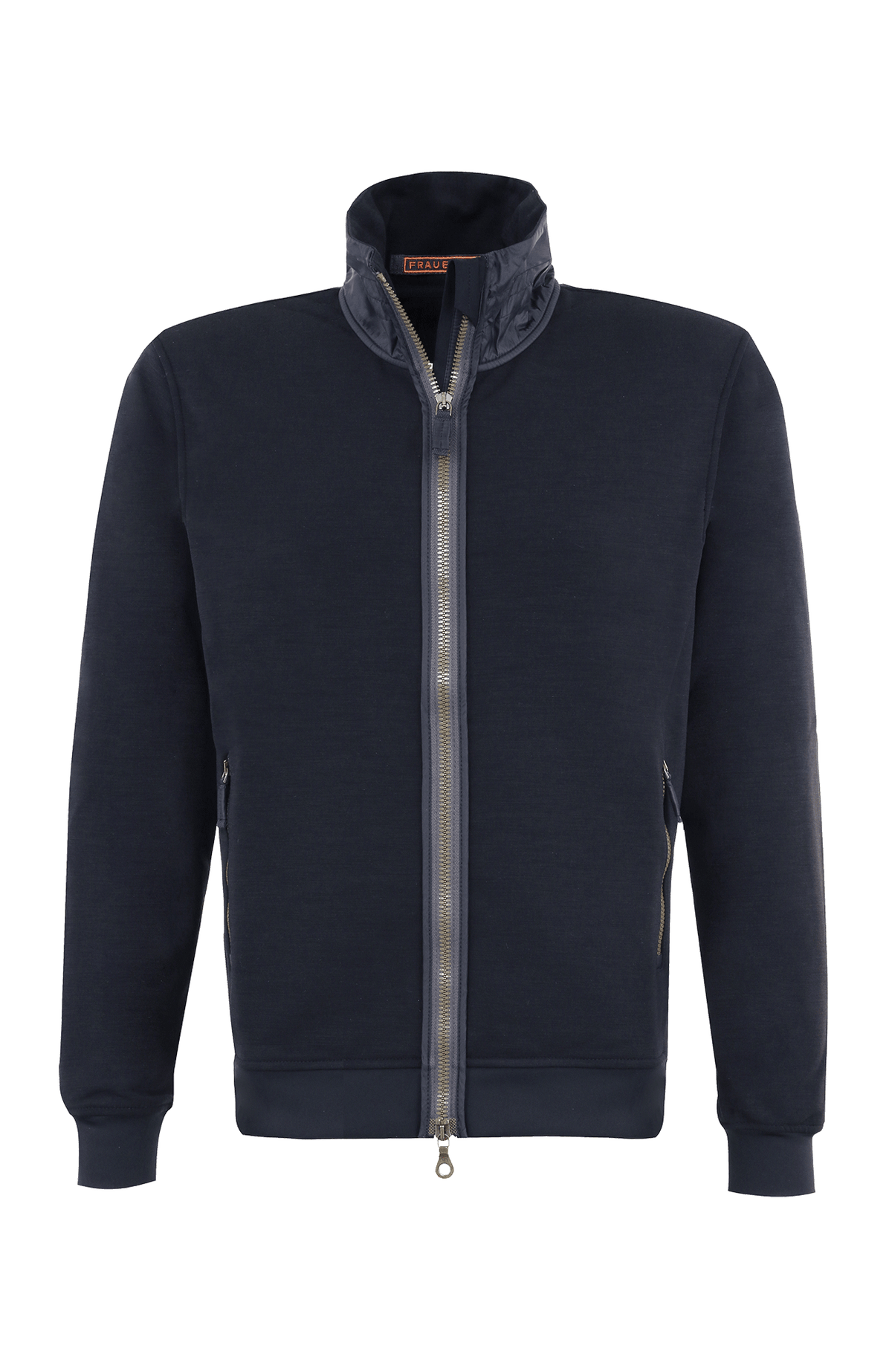 Prendas atemporales, colección otoño/invierno de FRAUENSCHUH, ropa alpina sostenible