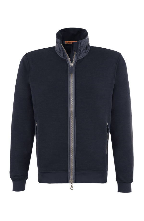 timeless fashion pieces, Frauenschuh autumn/winter collection, sustainable alpin wear
