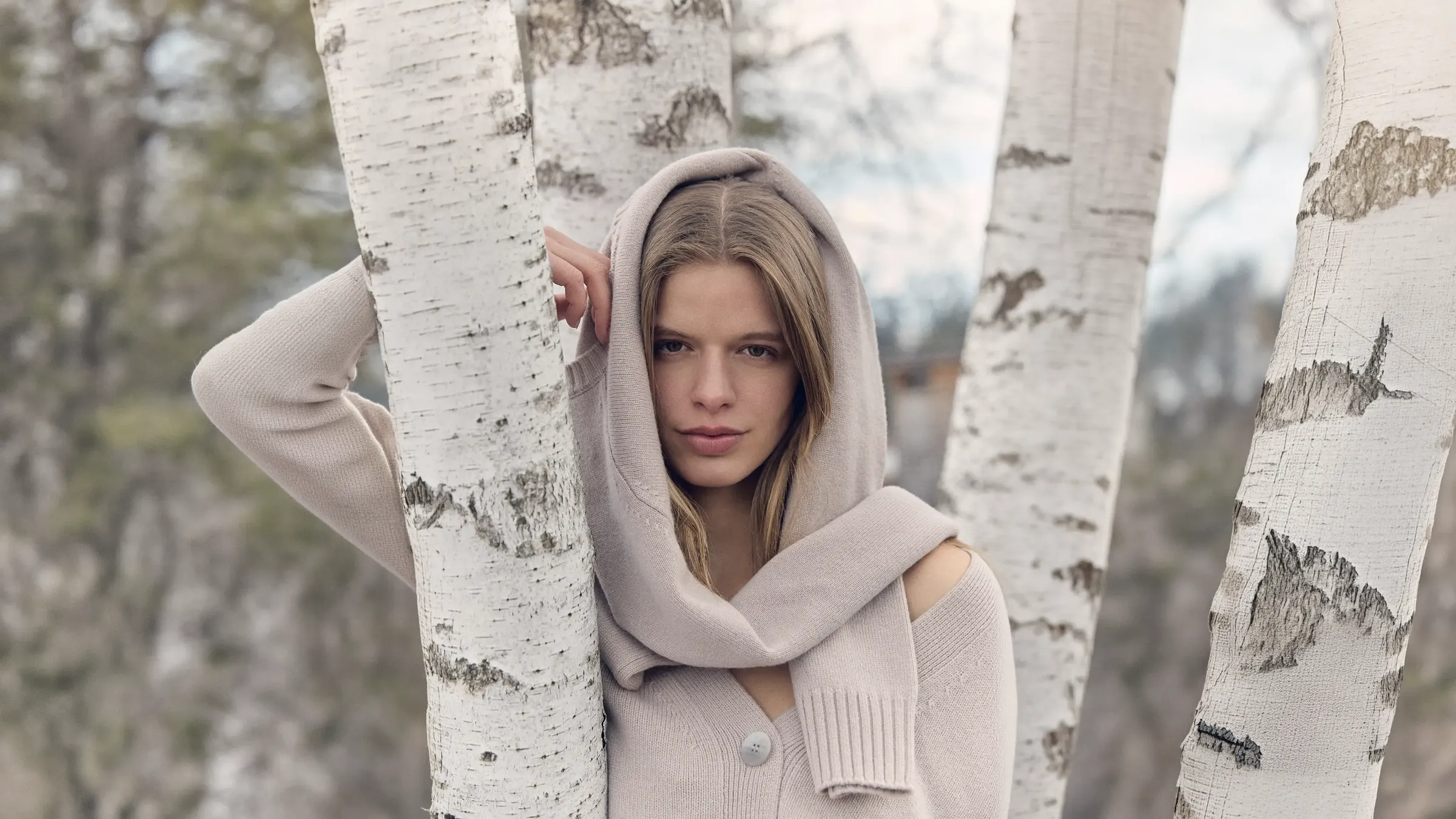 Materials: Cashmere & Wool